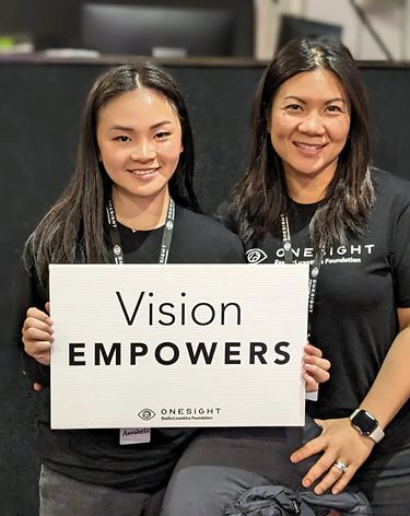 https://media-onesight.essilorluxottica.com/cms/caas/v1/media/170458/data/f459c7177de2d123ea8d76b693d09d6e/RA375X520/375/image3.jpg