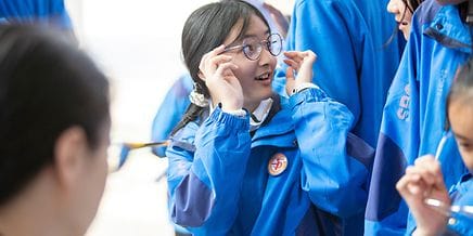 https://media-onesight.essilorluxottica.com/cmsuat/caas/v1/media/230368/data/e63c27349e717145a2354212947c69d9/News436x303/436/banner1.jpg